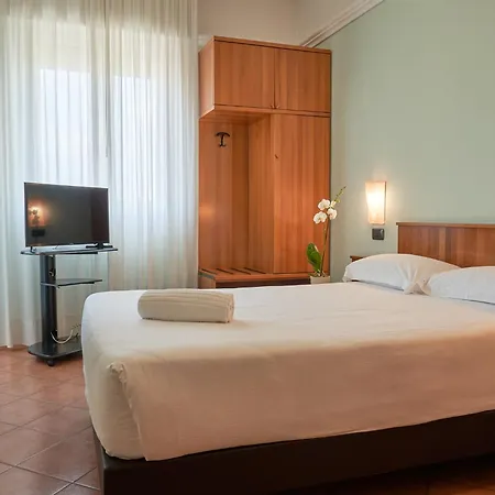 Hotel Aquila 3*
