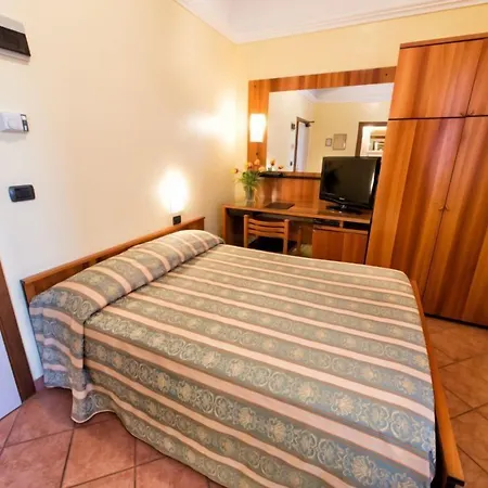 Aquila فندق كاستيلفرانكو إميليا