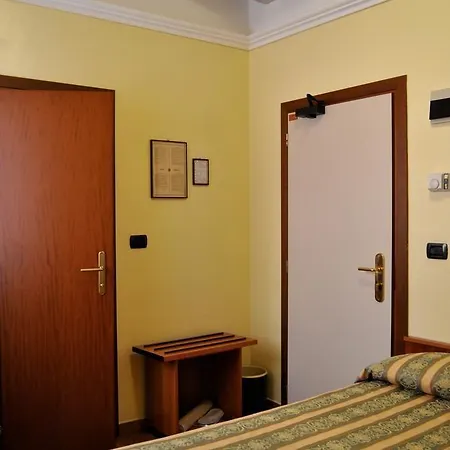 Hotell Aquila Castelfranco Emilia