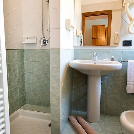 Hotel Aquila 3*