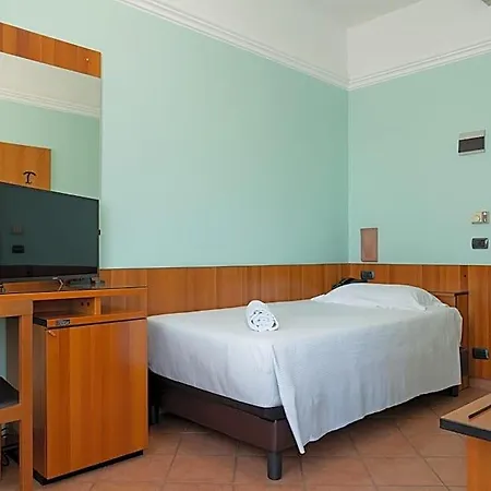 Hotel Aquila 3*